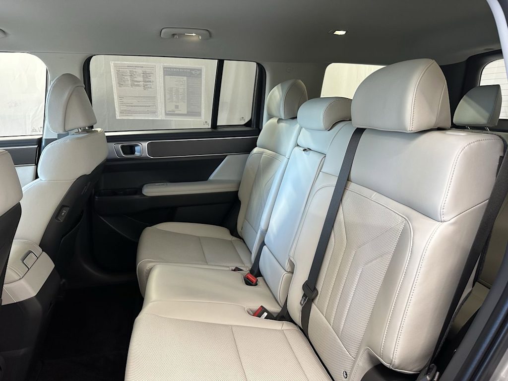 Thumbnail: 2024 Hyundai Santa Fe - 10