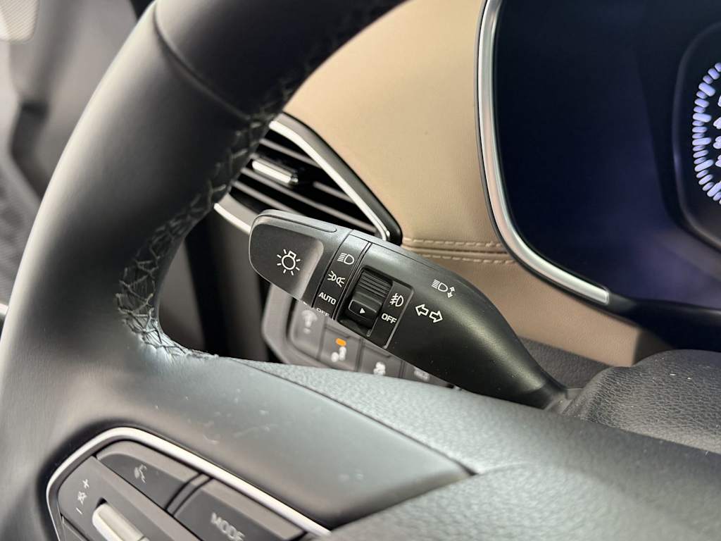 Thumbnail: 2020 Hyundai Santa Fe - 14