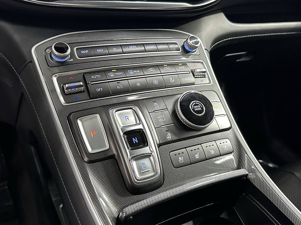 Thumbnail: 2021 Hyundai Santa Fe - 22