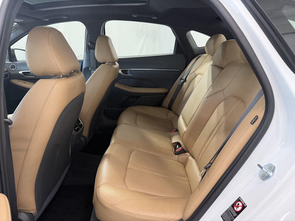 Thumbnail: 2020 Hyundai Sonata - 10