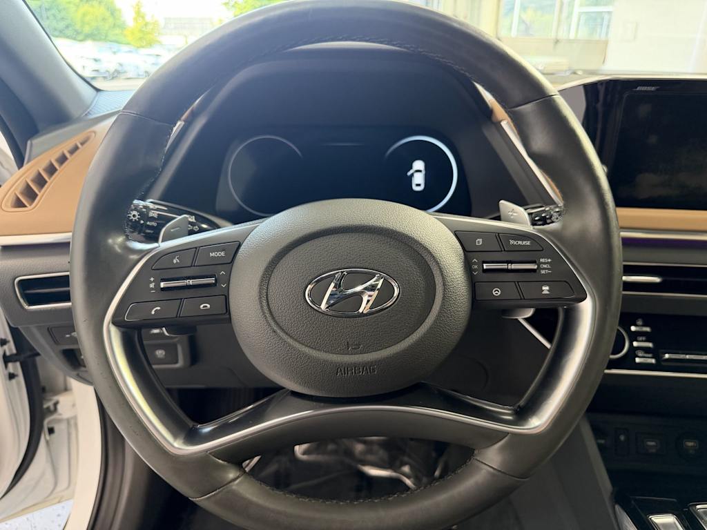Thumbnail: 2020 Hyundai Sonata - 11