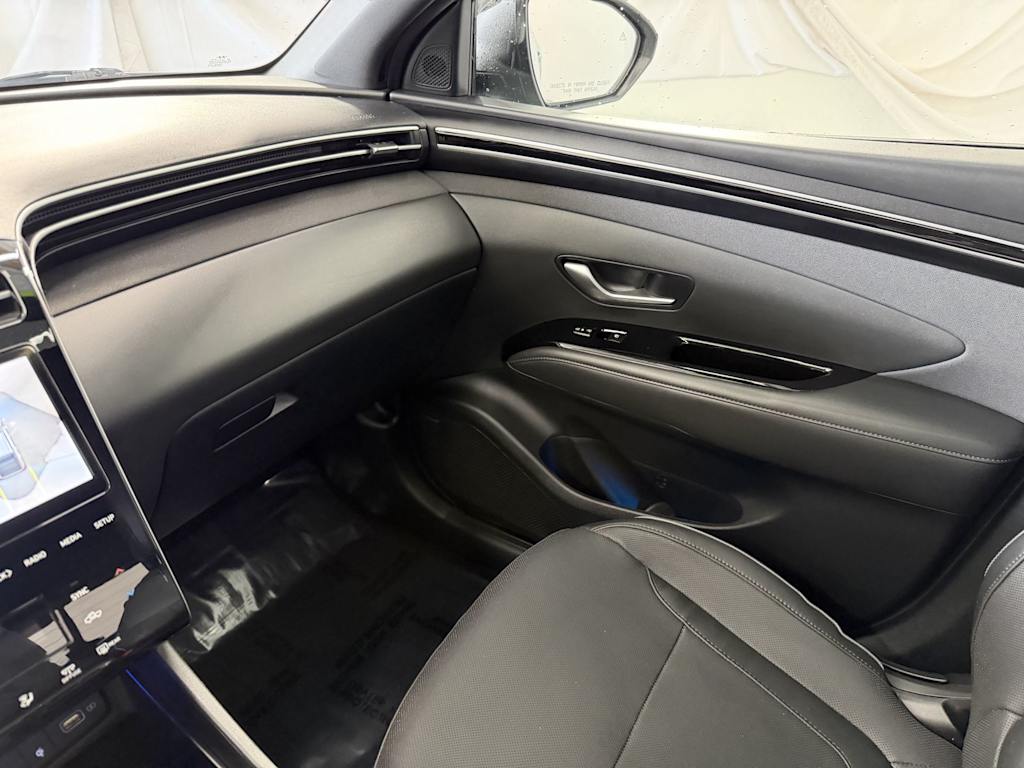 Thumbnail: 2023 Hyundai Santa Cruz - 25