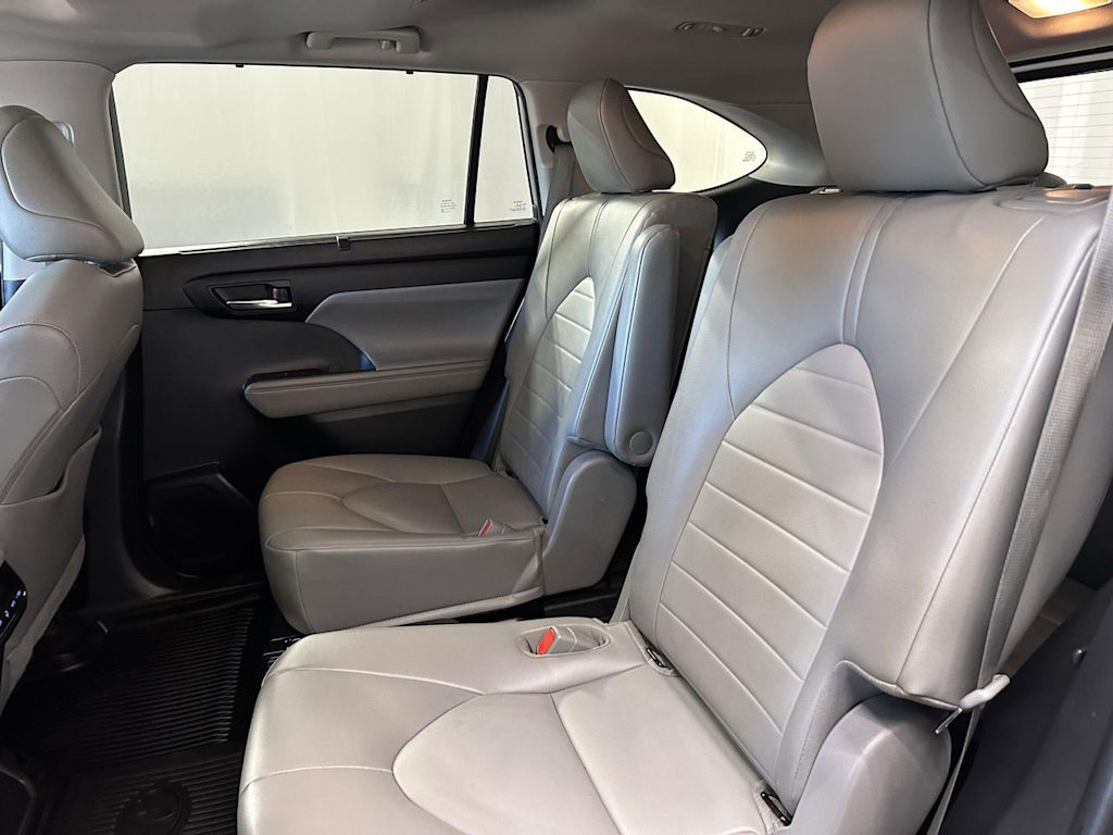 Image of 2022 Toyota Highlander