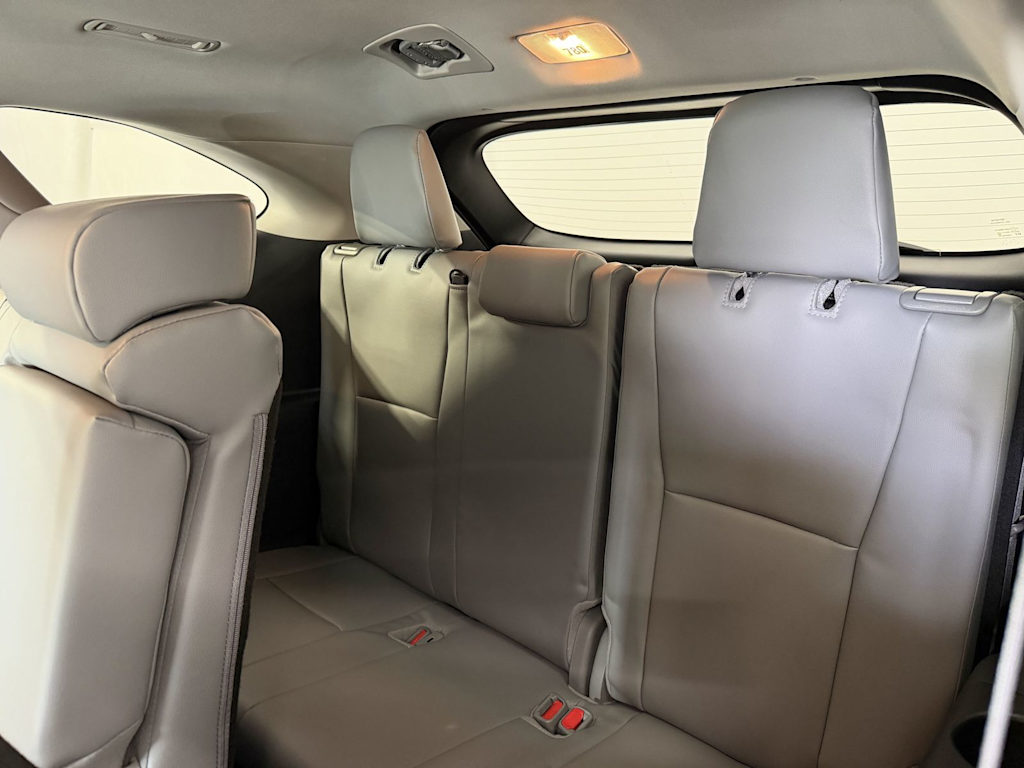 Thumbnail: 2026 Toyota Highlander - 18