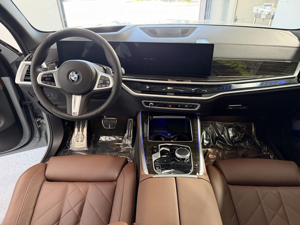 Thumbnail: 2024 BMW X5 - 8