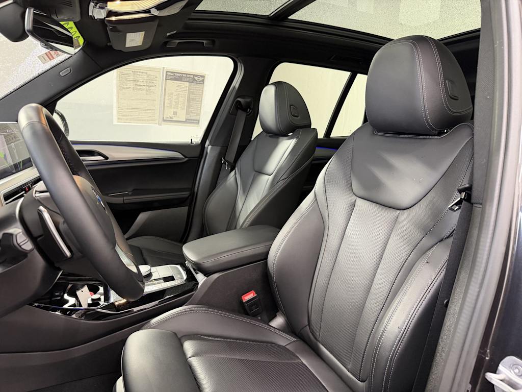 Thumbnail: 2022 BMW X3 - 8