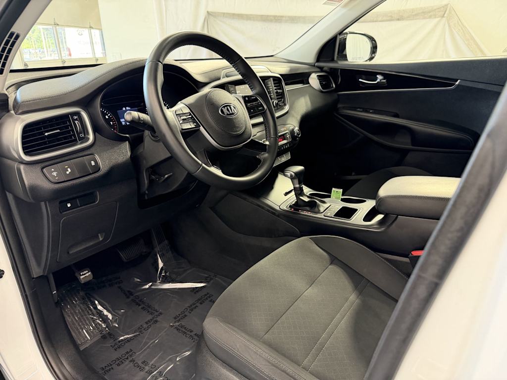 Thumbnail: 2020 Kia Sorento - 2