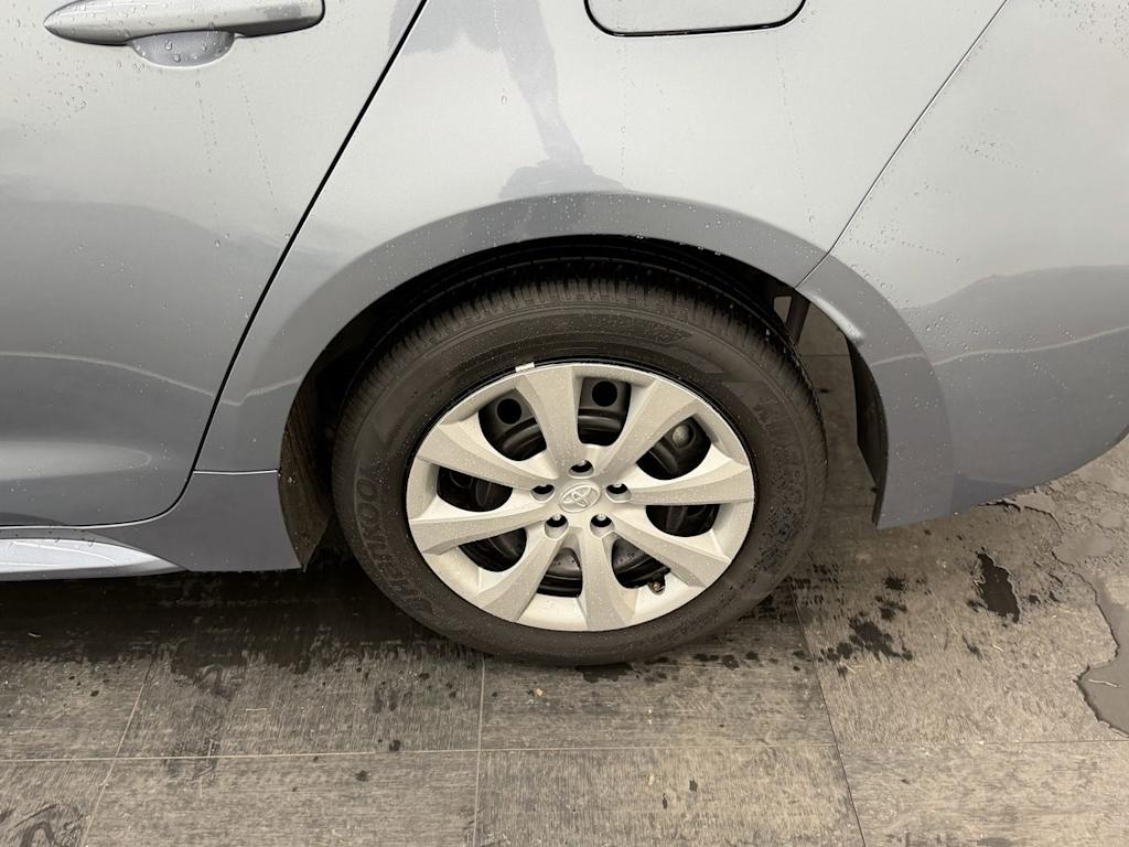 Thumbnail: 2023 Toyota Corolla - 6