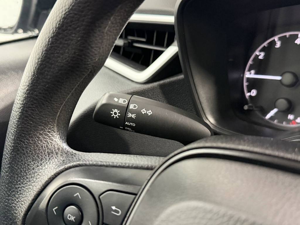 Thumbnail: 2023 Toyota Corolla - 20