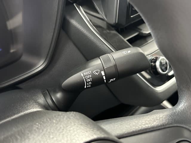 2022 Toyota Corolla LE 22