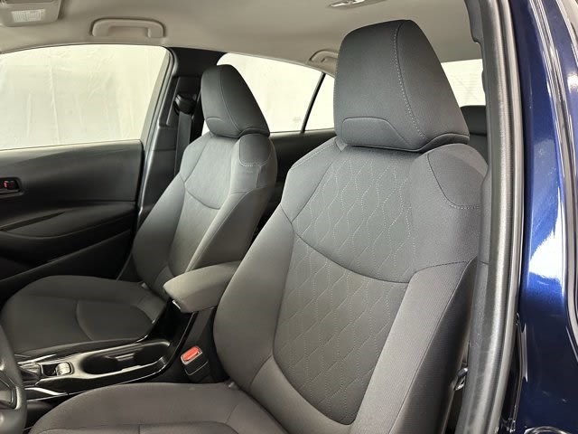 2022 Toyota Corolla LE 10