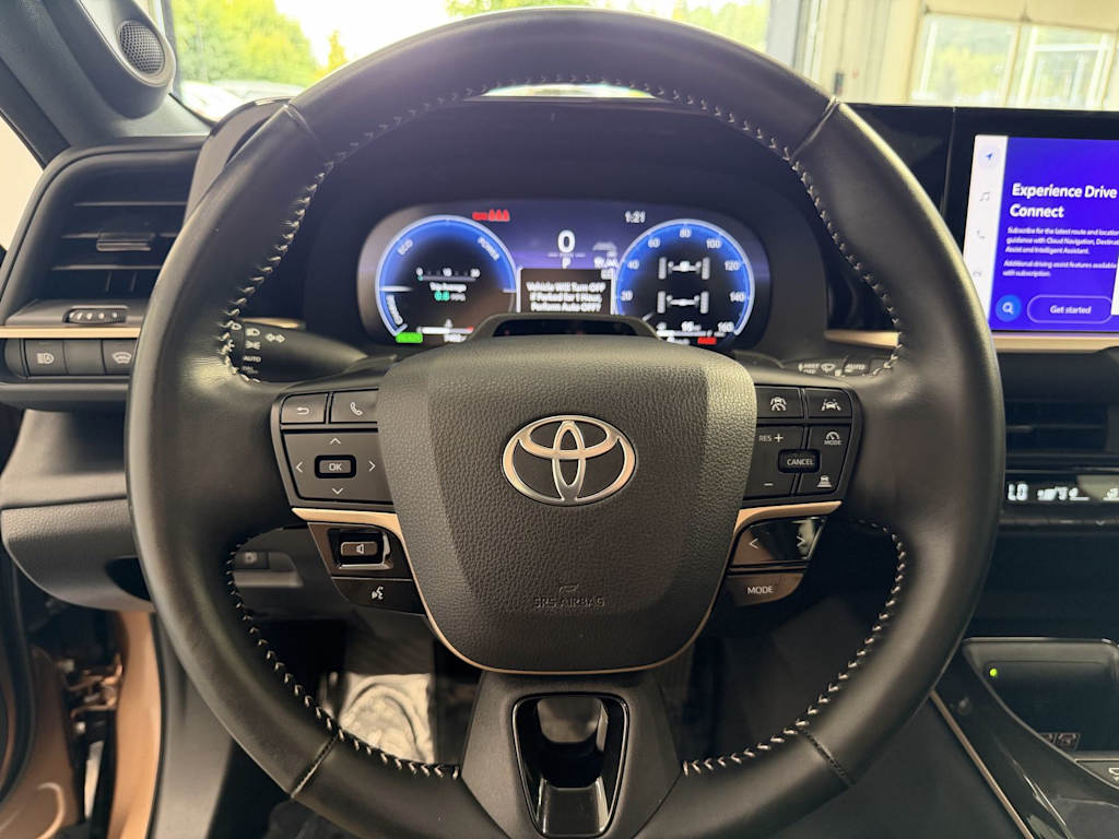 Thumbnail: 2025 Toyota Crown - 10