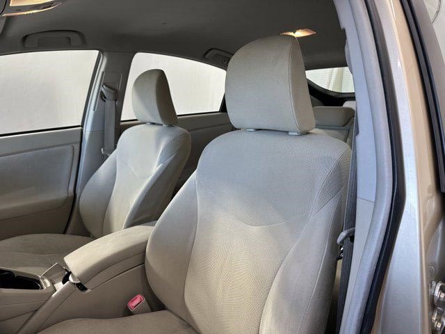 Thumbnail: 2010 Toyota Prius - 10