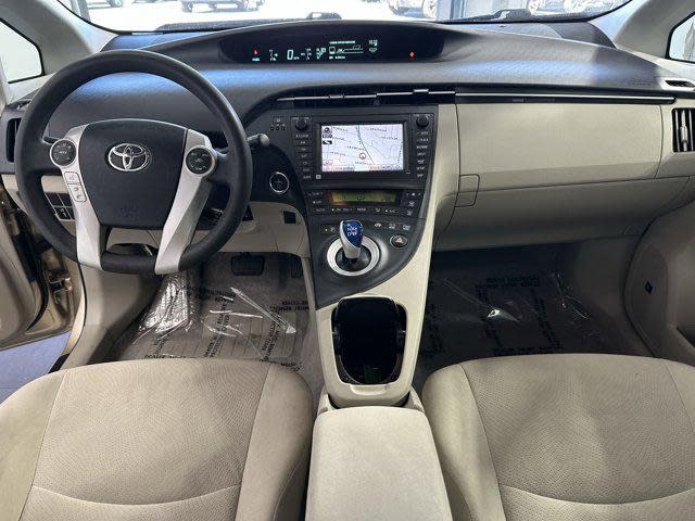 Thumbnail: 2010 Toyota Prius - 9