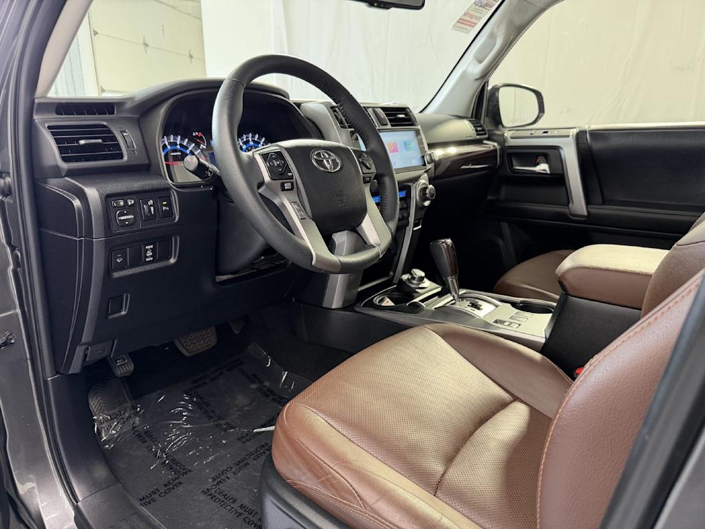 Thumbnail: 2019 Toyota 4Runner - 2