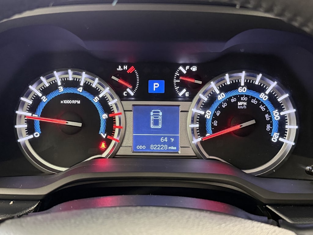 Thumbnail: 2019 Toyota 4Runner - 15