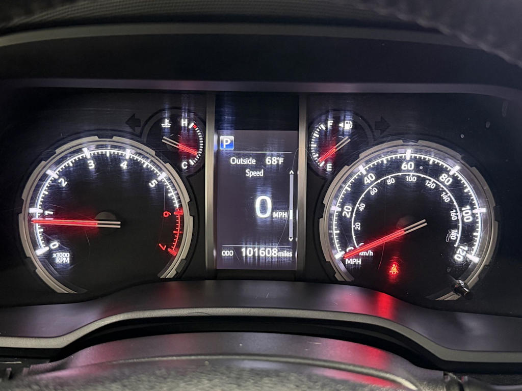 Thumbnail: 2020 Toyota 4Runner - 12