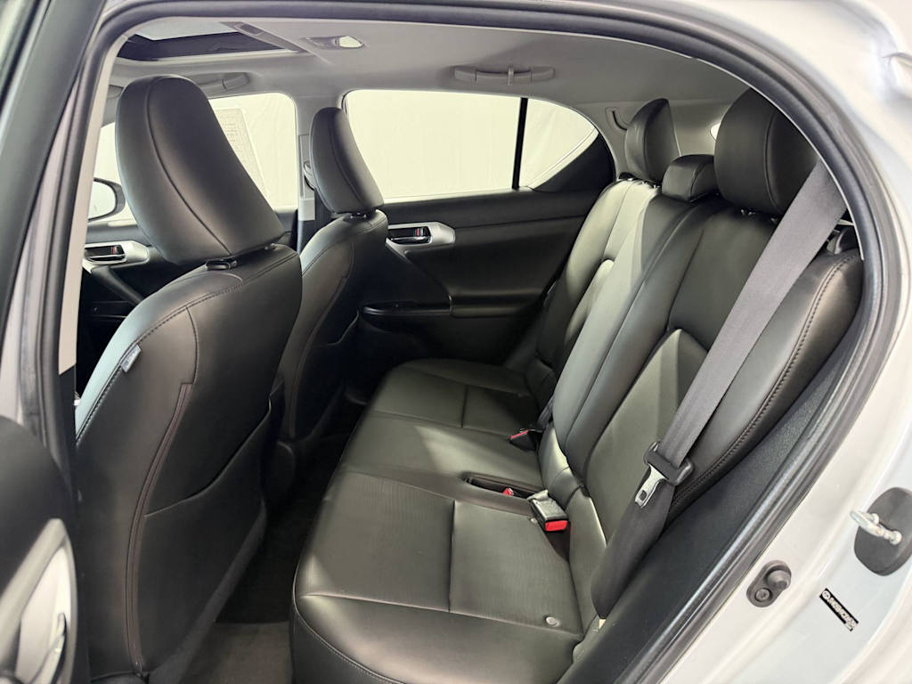 Thumbnail: 2012 Lexus CT - 9