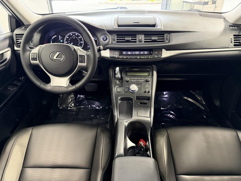 Thumbnail: 2012 Lexus CT - 7