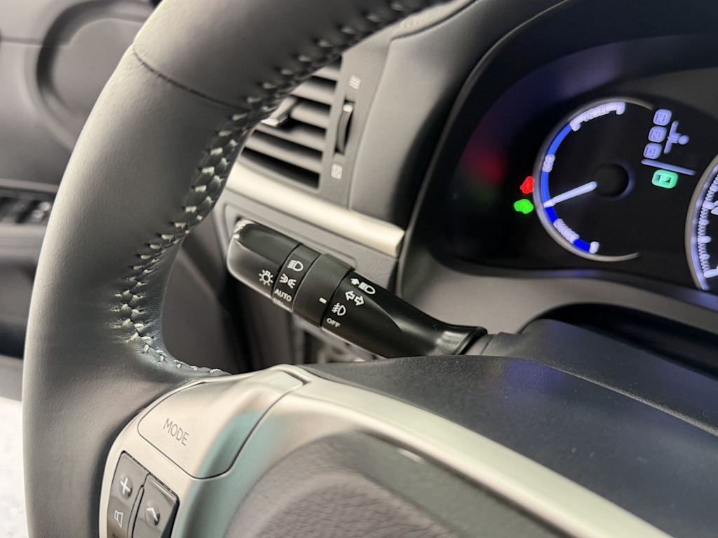 Thumbnail: 2012 Lexus CT - 20
