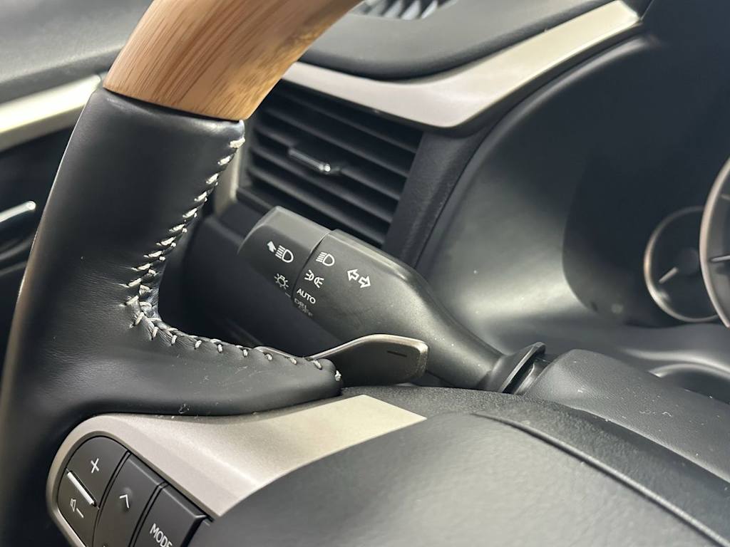 Thumbnail: 2022 Lexus RX - 12