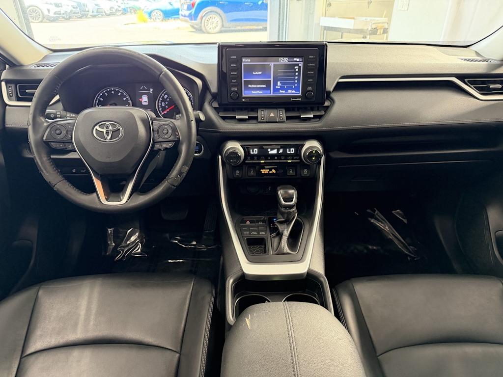 Thumbnail: 2021 Toyota RAV4 - 7