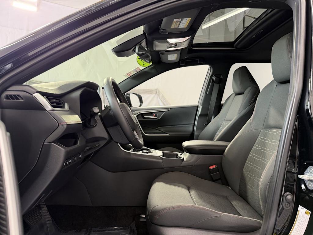 Thumbnail: 2023 Toyota RAV4 - 9