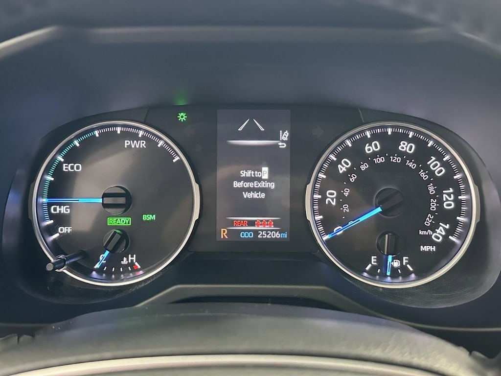 Thumbnail: 2022 Toyota RAV4 - 15