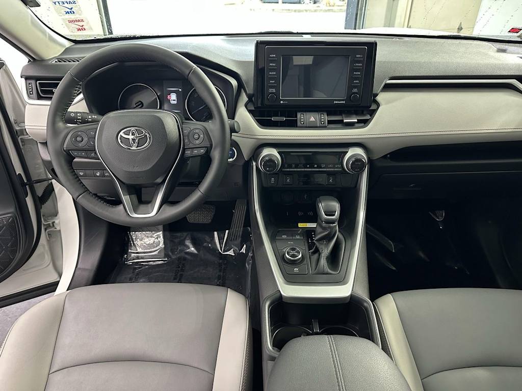 Image of 2022 Toyota RAV4
