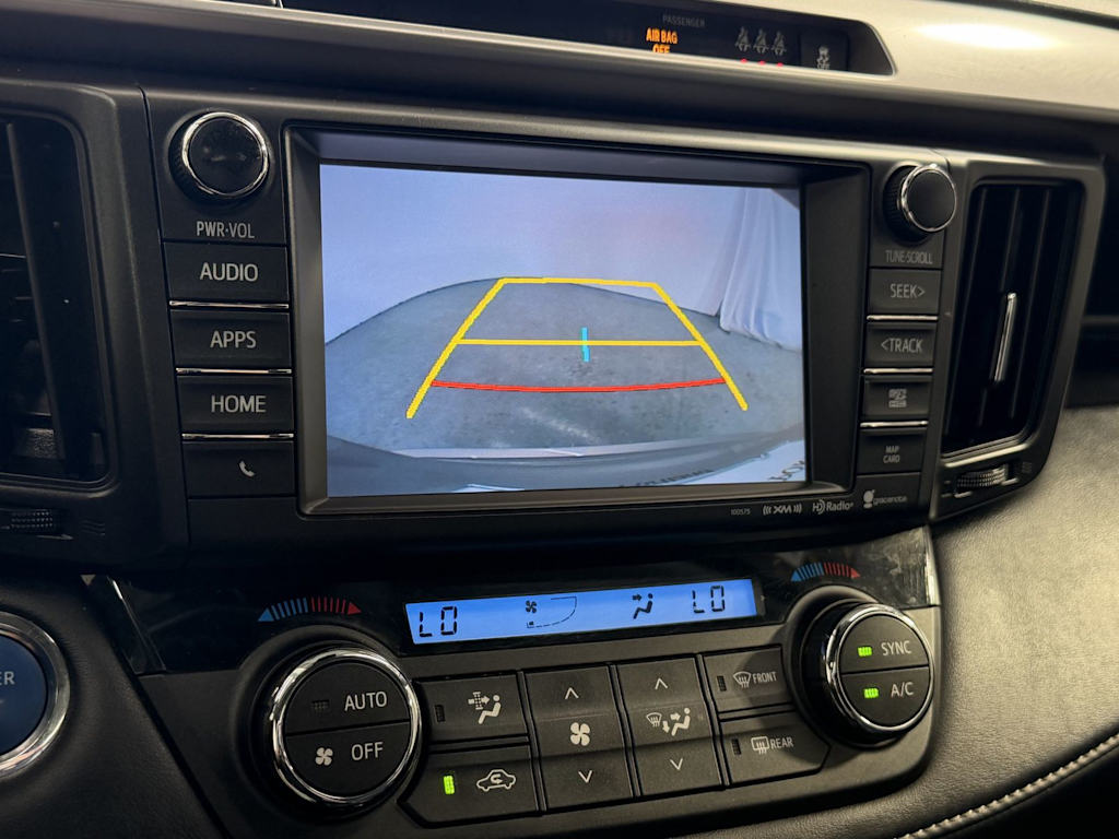 Thumbnail: 2018 Toyota RAV4 - 13