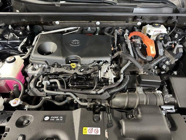 Thumbnail: 2021 Toyota RAV4 - 7