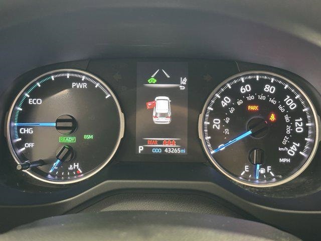 Thumbnail: 2021 Toyota RAV4 - 14