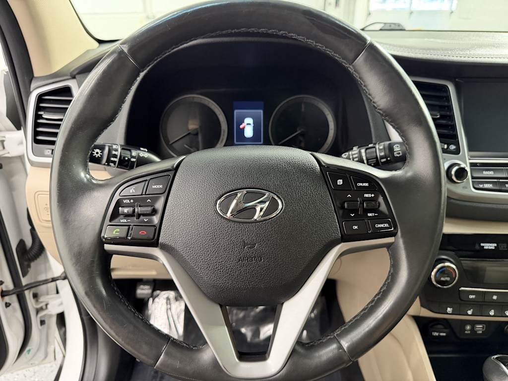 Thumbnail: 2018 Hyundai Tucson - 10