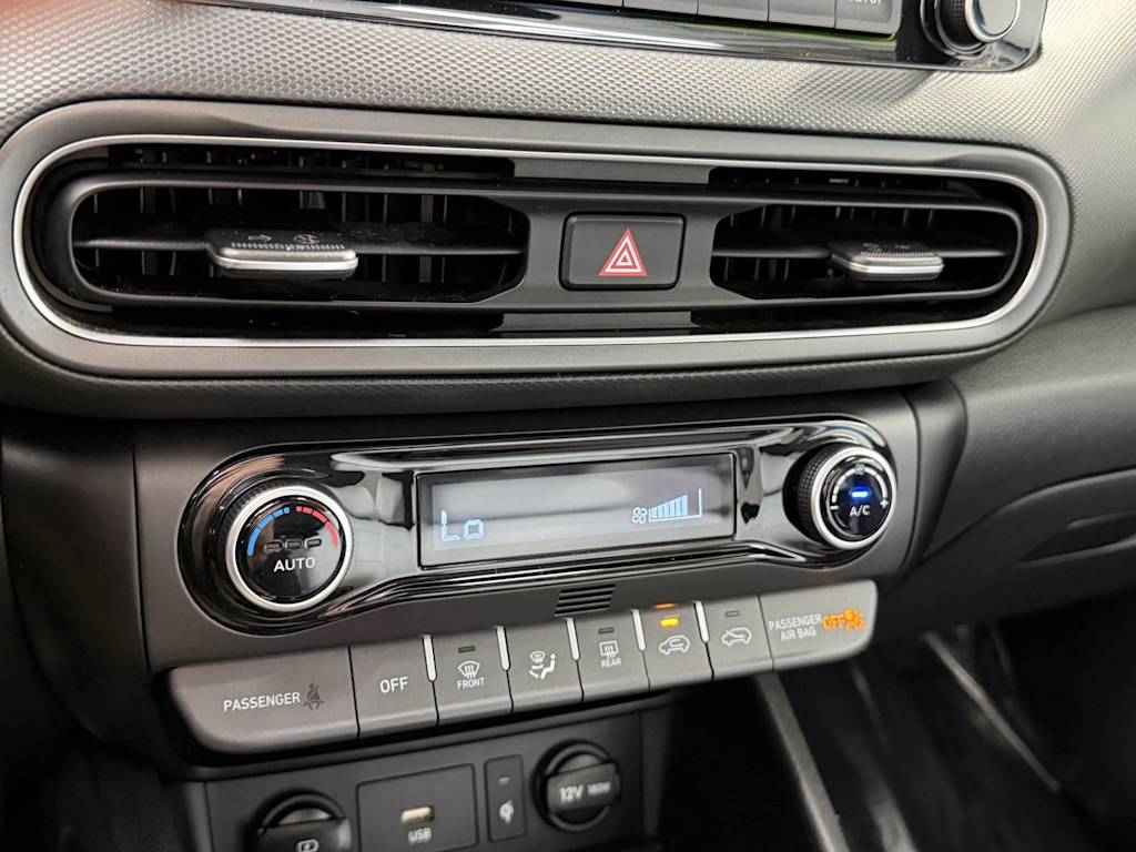 Thumbnail: 2022 Hyundai Kona - 24