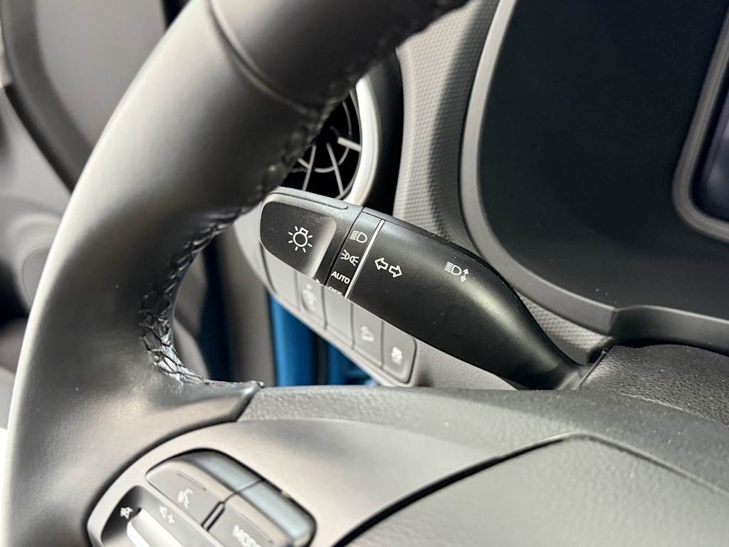 Thumbnail: 2022 Hyundai Kona - 11