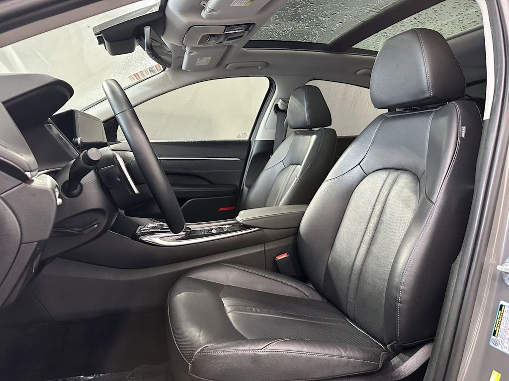 Thumbnail: 2021 Hyundai Sonata - 10