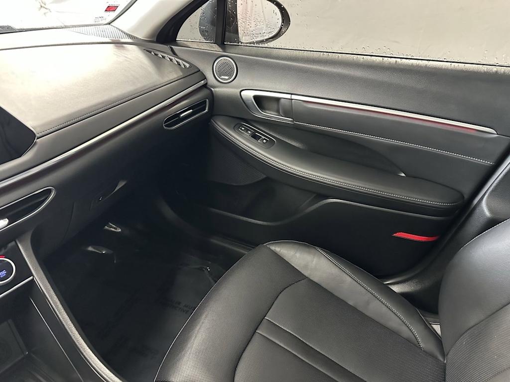 Thumbnail: 2021 Hyundai Sonata - 13