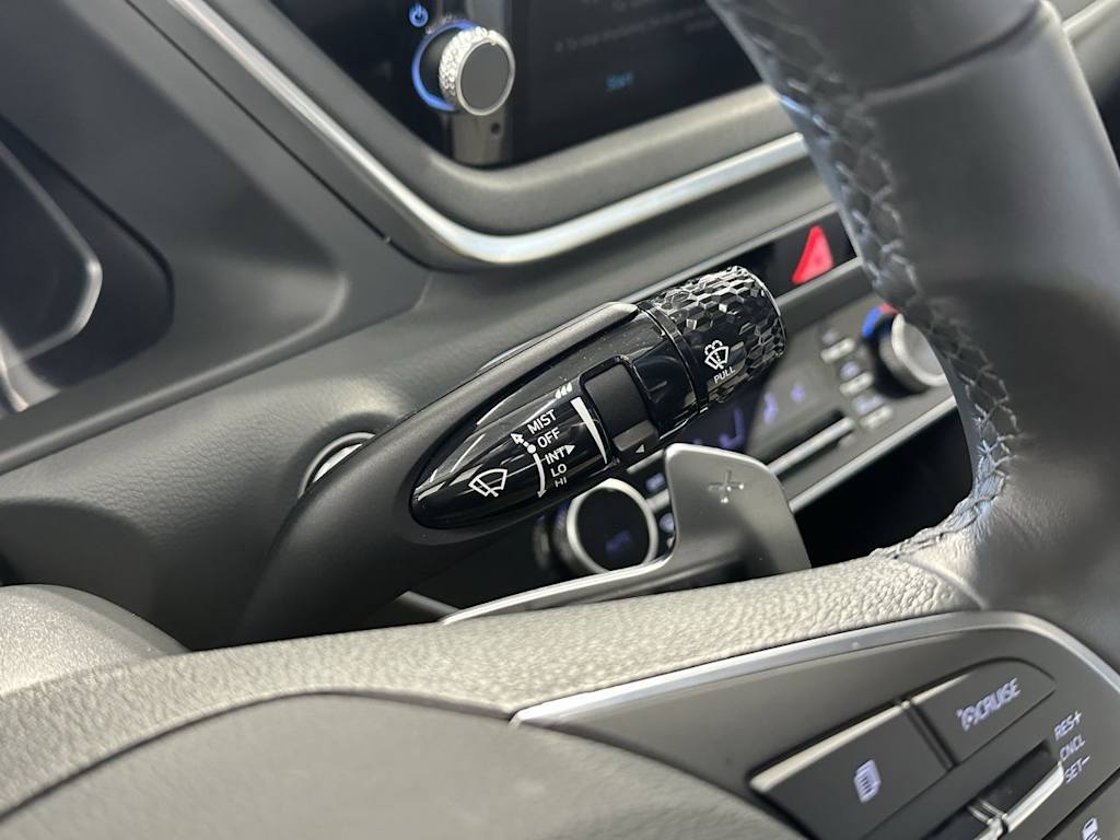 Thumbnail: 2023 Hyundai Sonata - 20