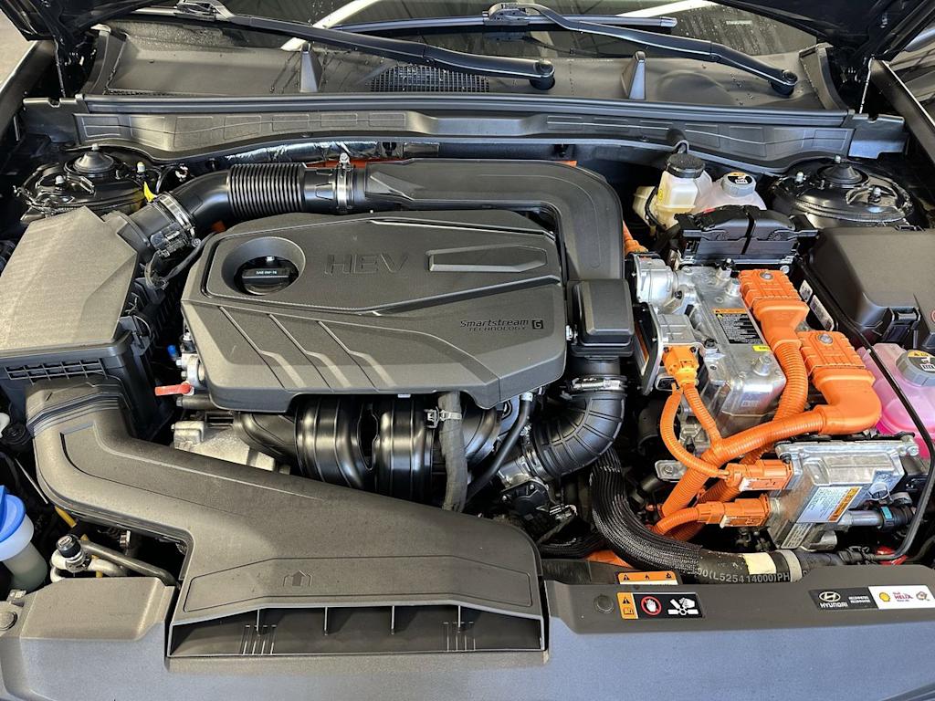 Thumbnail: 2023 Hyundai Sonata - 6