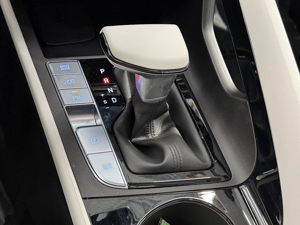 Thumbnail: 2024 Hyundai Elantra - 12