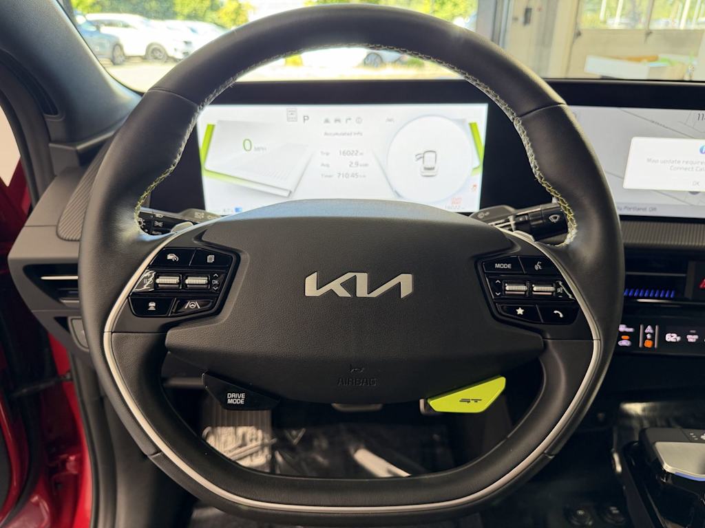 Thumbnail: 2023 Kia EV6 - 10