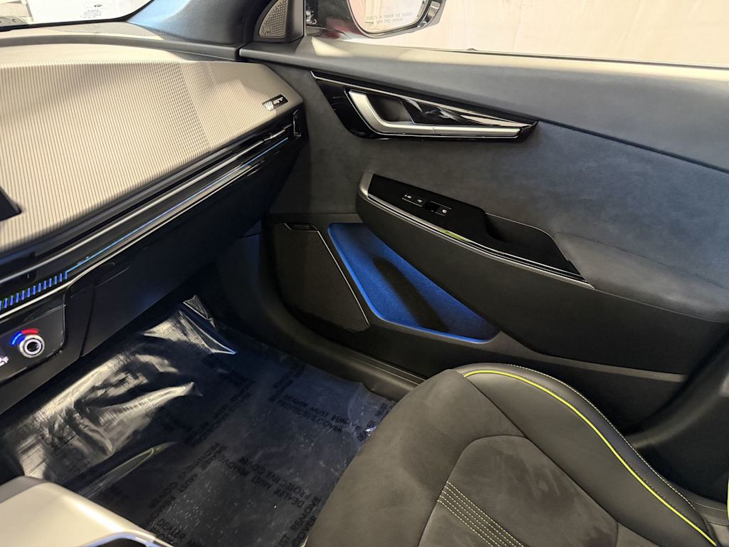 Thumbnail: 2023 Kia EV6 - 22