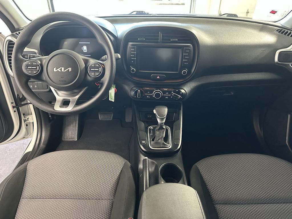 Thumbnail: 2024 Kia Soul - 8