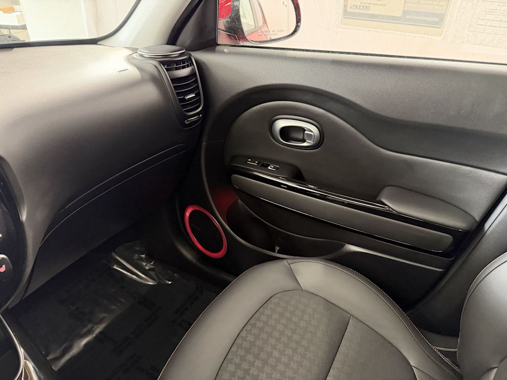 Thumbnail: 2019 Kia Soul - 26