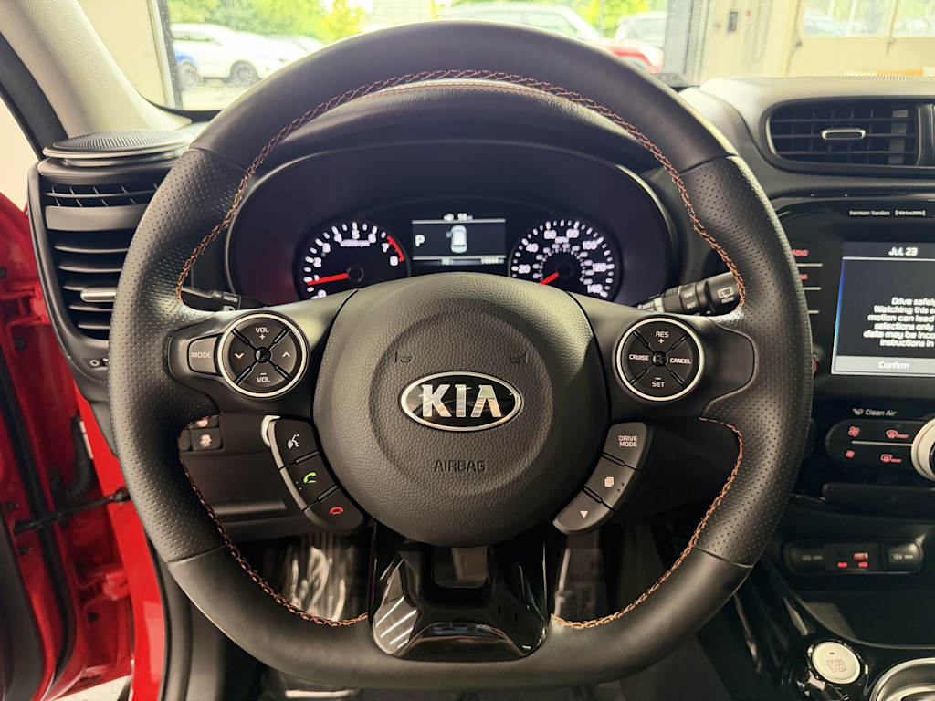 Thumbnail: 2019 Kia Soul - 10