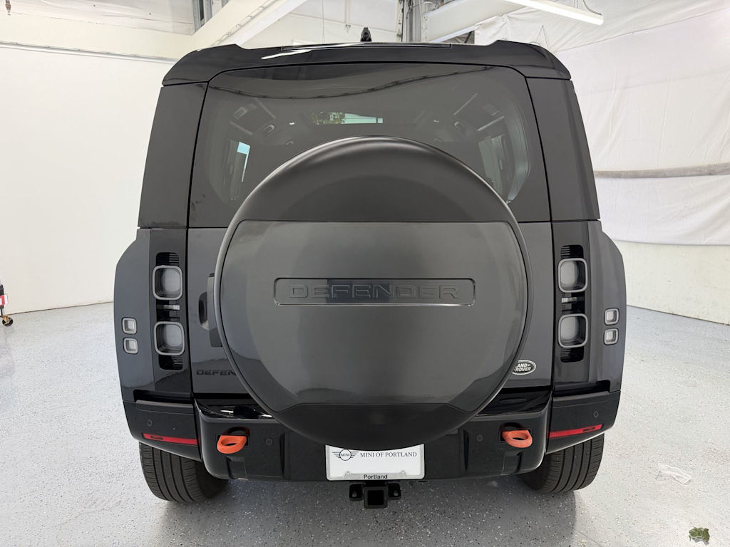 Thumbnail: 2023 Land Rover Defender - 14