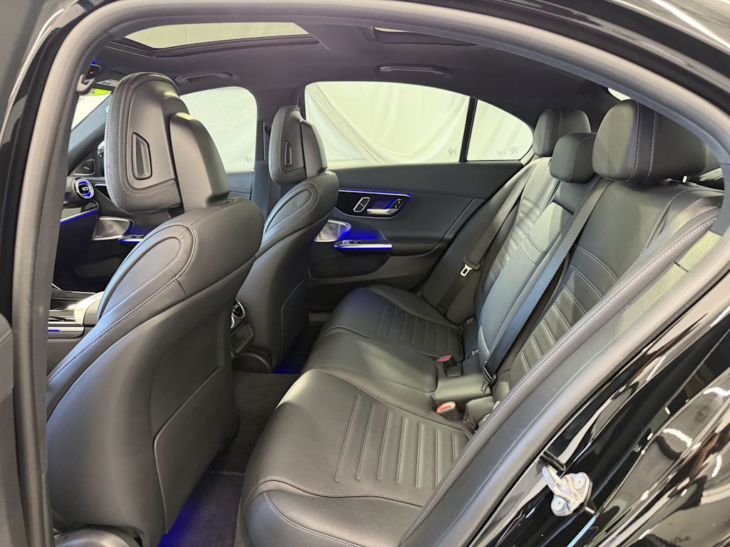 Thumbnail: 2023 Mercedes-Benz C-Class - 9