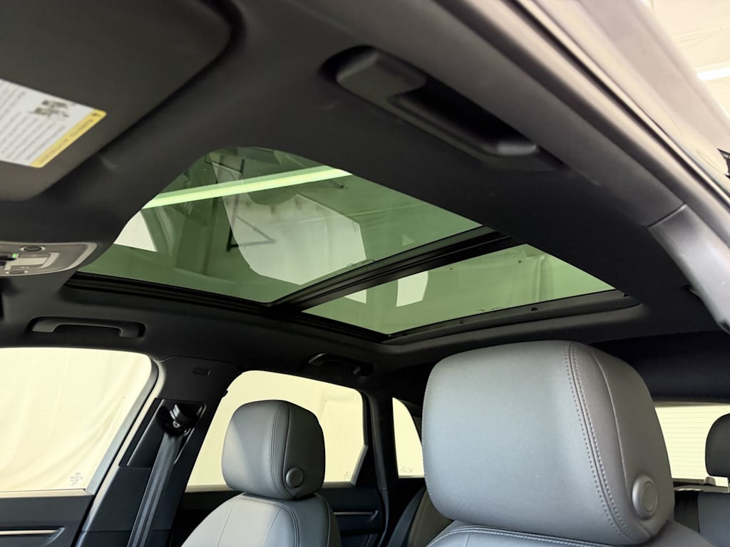 Thumbnail: 2024 Audi Q3 - 19