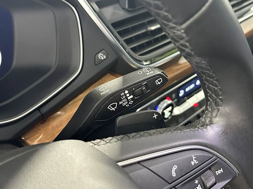 Thumbnail: 2023 Audi Q5 - 15