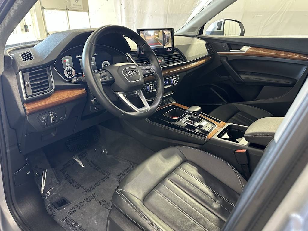 Thumbnail: 2023 Audi Q5 - 2